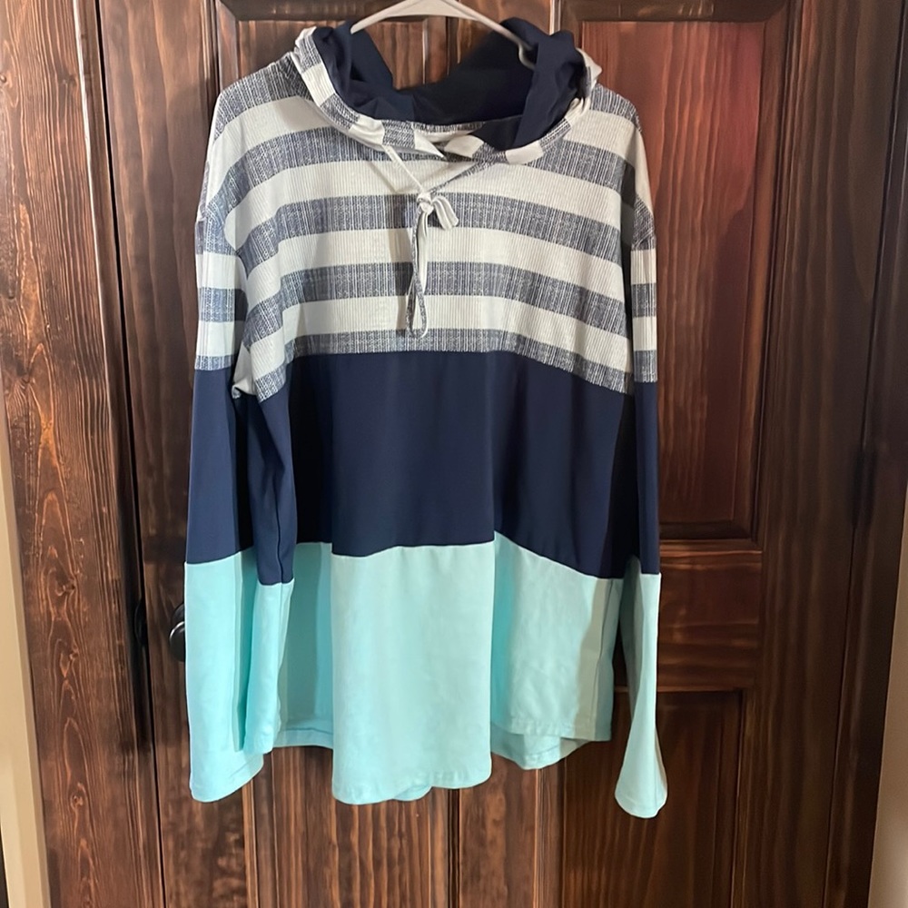 Women’s hoodie